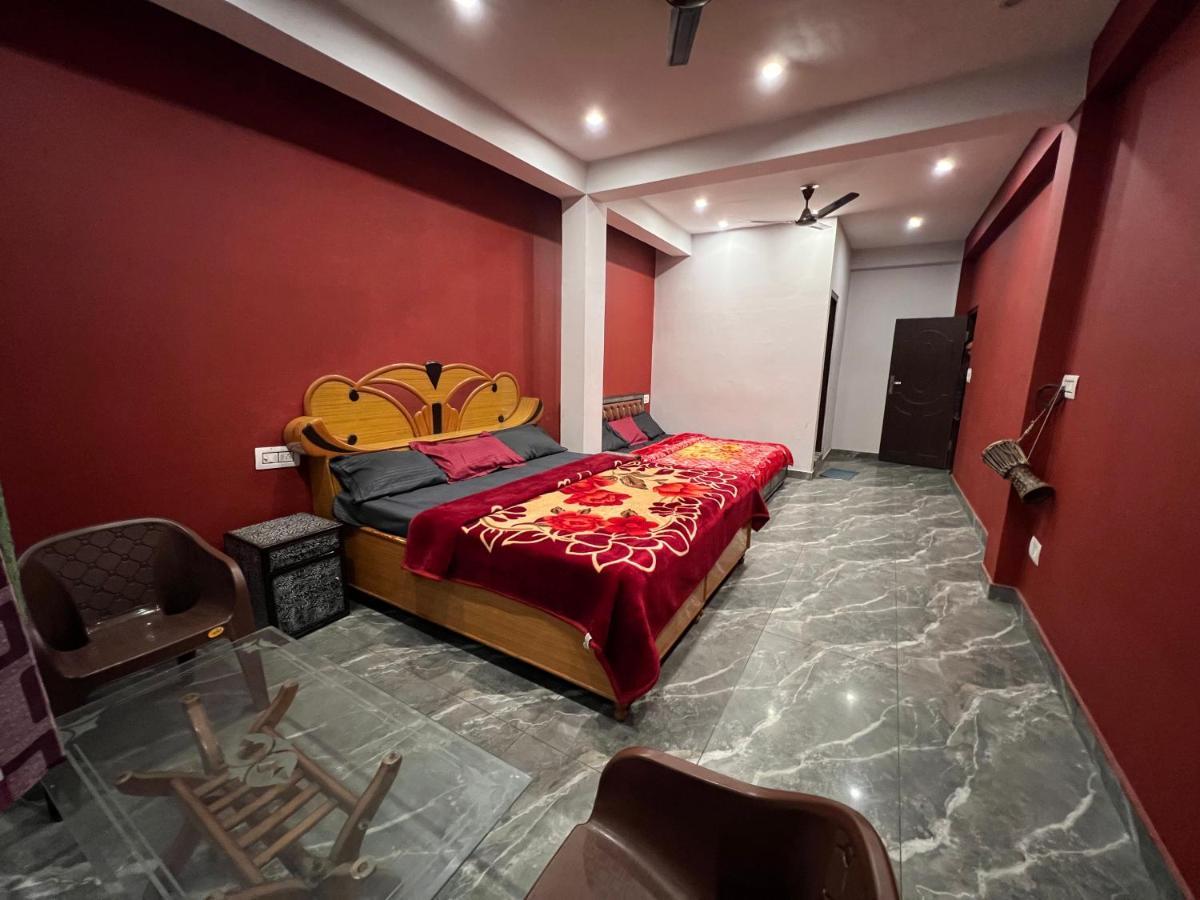 Shanti Cafe - Hotel&Restaurant Kasol Eksteriør billede
