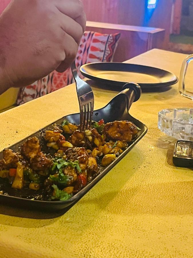 Shanti Cafe - Hotel&Restaurant Kasol Eksteriør billede
