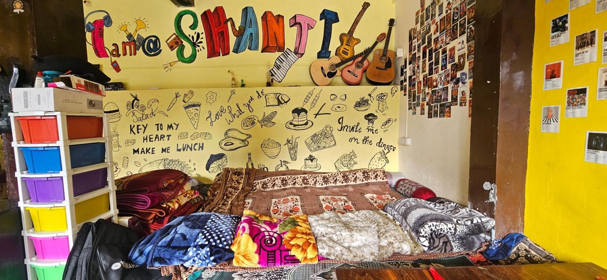 Shanti Cafe - Hotel&Restaurant Kasol Eksteriør billede
