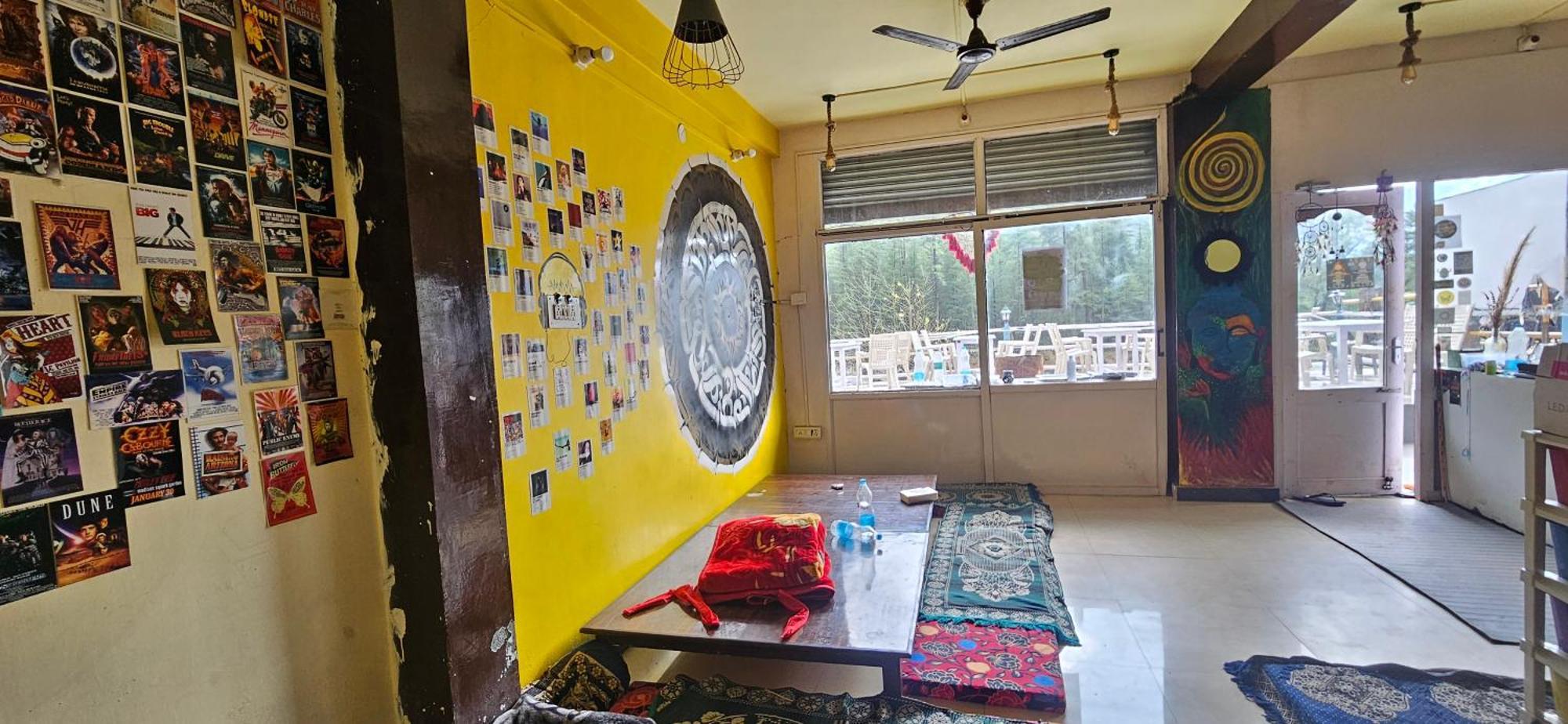 Shanti Cafe - Hotel&Restaurant Kasol Eksteriør billede
